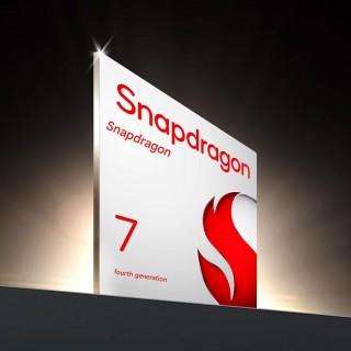 Snapdrgaon 7 Gen 4 for the Honor 400 and Snapdragon 8 Gen 3 for the 400 Pro